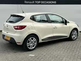 Renault Clio (2018) thumbnail 2