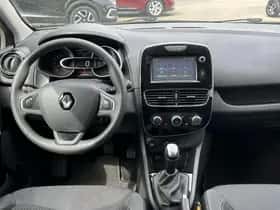 Renault Clio (2018) thumbnail 3