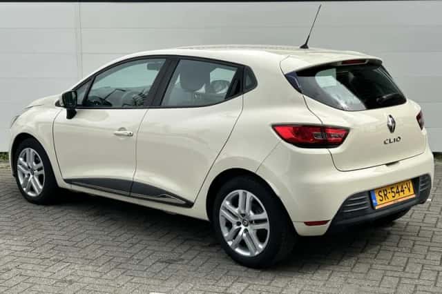 Renault Clio (2018) thumbnail 6