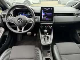 Renault Clio (2023) thumbnail 3