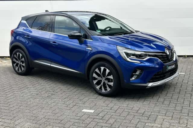 Renault Captur (2022) thumbnail 5