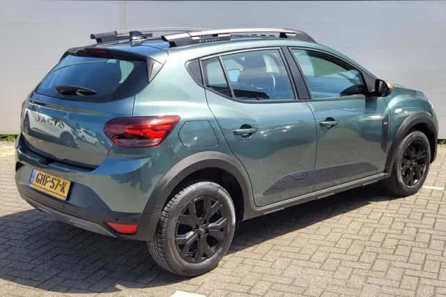 Dacia Sandero Stepway (2024) thumbnail 2