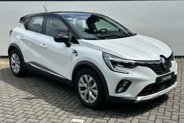 Renault Captur (2022) thumbnail 5