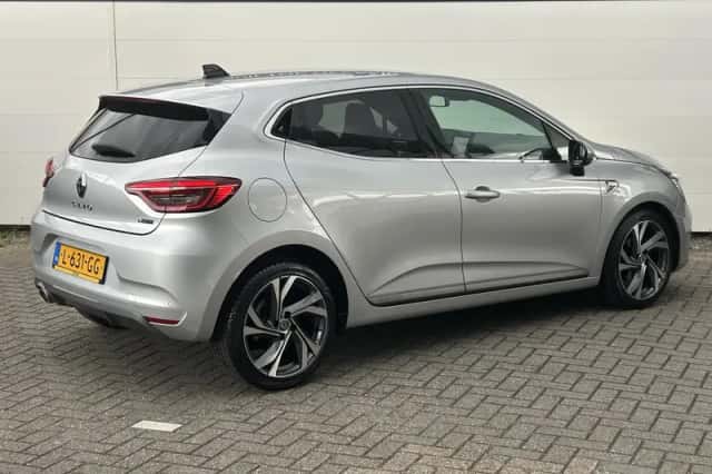 Renault Clio (2021) thumbnail 2