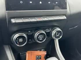 Renault Captur (2024) thumbnail 13