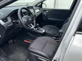 Renault Captur (2024) thumbnail 23