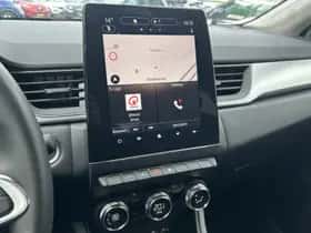 Renault Captur (2024) thumbnail 30