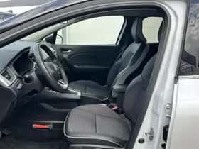 Renault Captur (2024) thumbnail 7