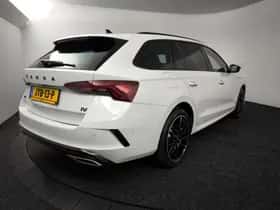Škoda Octavia (2022) thumbnail 2