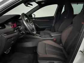Škoda Octavia (2022) thumbnail 8