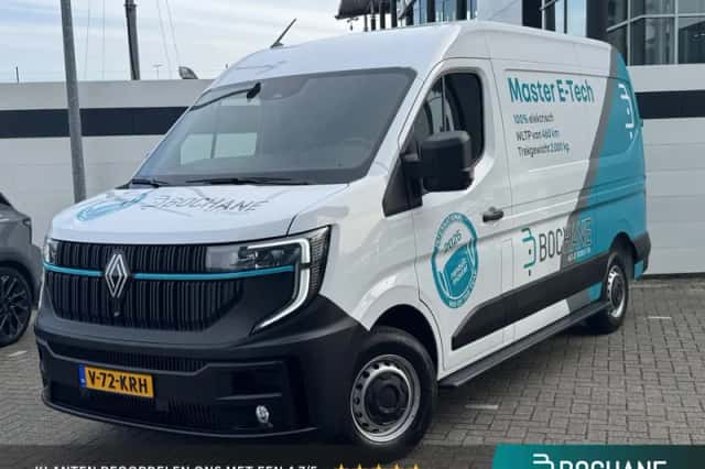 Renault Master (2024) thumbnail 1