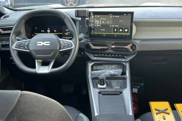 Dacia Bigster (2025) thumbnail 3