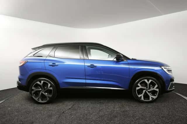 Renault Austral (2024) thumbnail 3