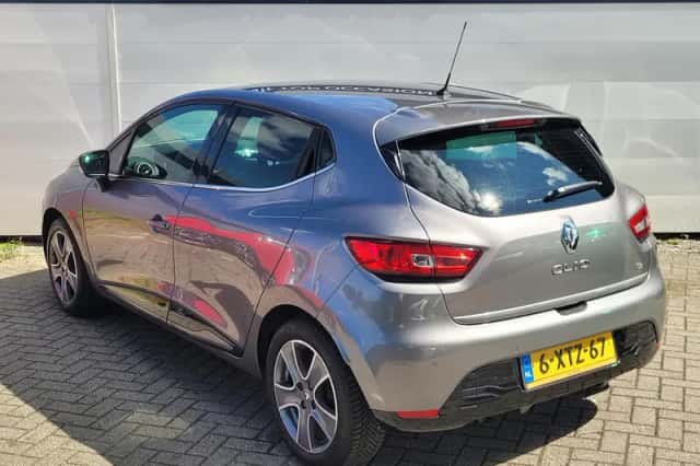Renault Clio (2014) thumbnail 6