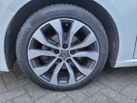 Renault Mégane (2023) thumbnail 24