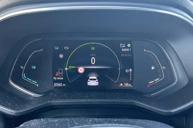 Renault Clio (2021) thumbnail 4
