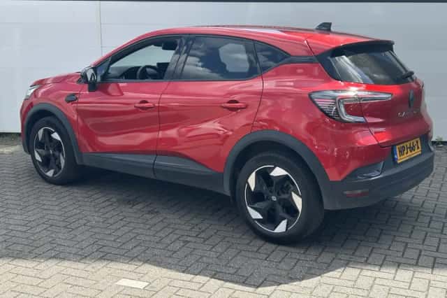 Renault Captur (2025) thumbnail 6