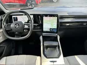 Renault Espace (2024) thumbnail 3