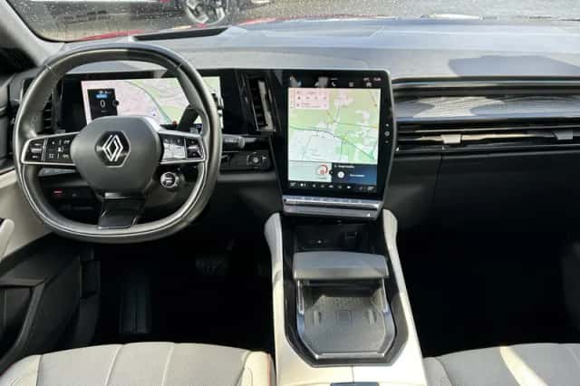 Renault Espace (2024) thumbnail 3