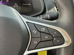 Renault Trafic (2025) thumbnail 17