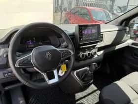 Renault Trafic (2025) thumbnail 6