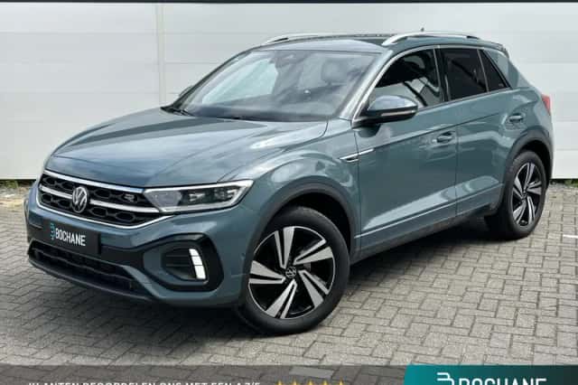 Volkswagen T-Roc (2023) thumbnail 1