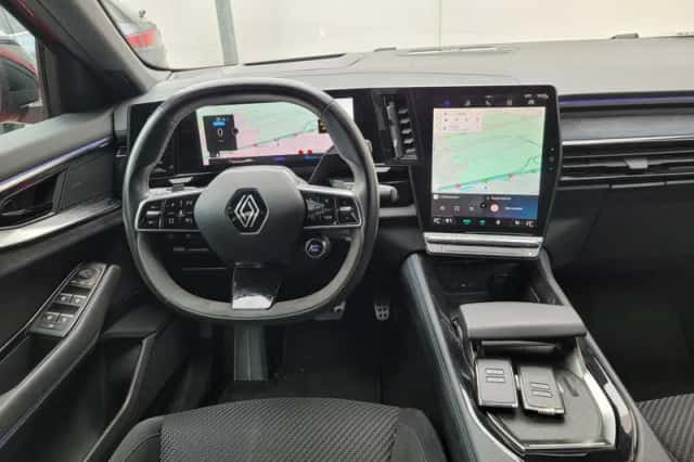 Renault Espace (2024) thumbnail 3