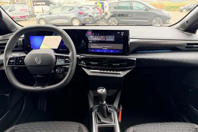 Renault Clio (2026) thumbnail 3