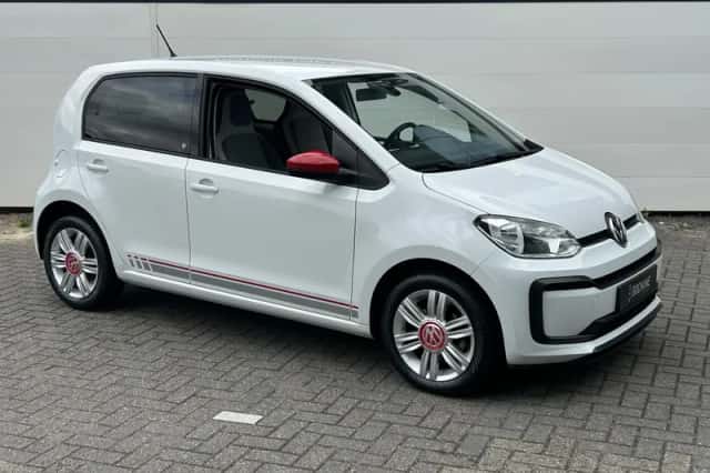 Volkswagen Up! (2017) thumbnail 5