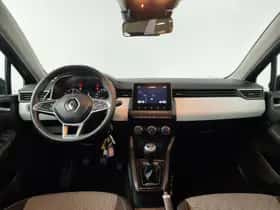 Renault Clio (2023) thumbnail 16