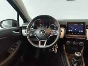 Renault Clio (2023) thumbnail 17