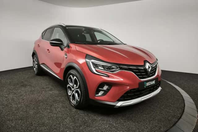 Renault Captur (2022) thumbnail 5