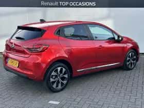 Renault Clio (2023) thumbnail 2