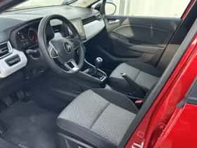Renault Clio (2023) thumbnail 24