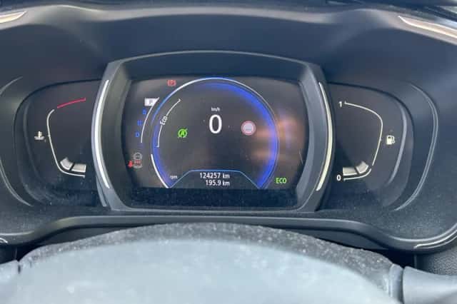 Renault Kadjar (2019) thumbnail 4