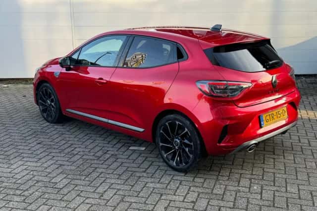 Renault Clio (2024) thumbnail 6
