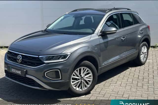 Volkswagen T-Roc (2023) thumbnail 1