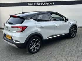 Renault Captur (2024) thumbnail 2