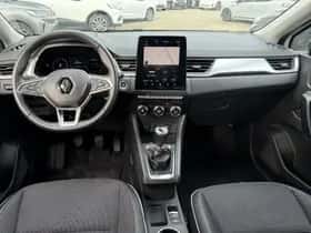 Renault Captur (2024) thumbnail 3