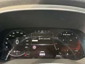 Renault Captur (2024) thumbnail 4