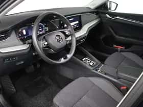 Škoda Octavia (2021) thumbnail 23