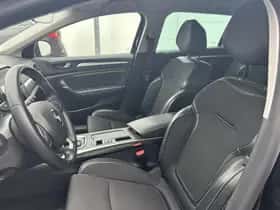 Renault Mégane (2023) thumbnail 7