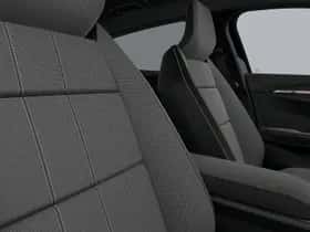 Renault Mégane E-Tech thumbnail 12