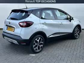 Renault Captur (2019) thumbnail 2