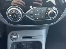 Renault Captur (2019) thumbnail 13
