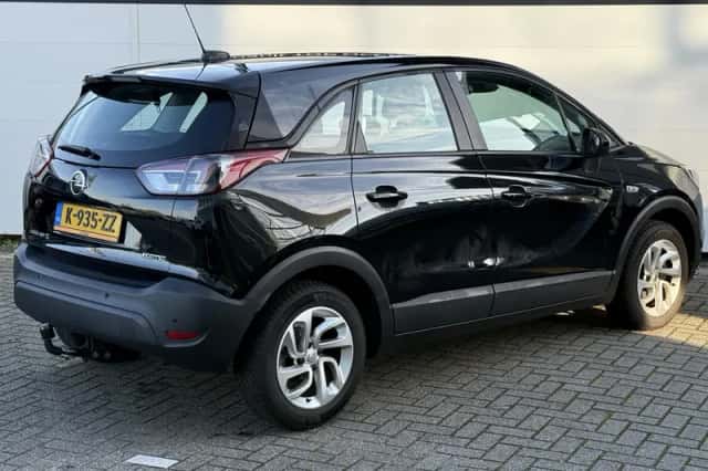 Opel Crossland X (2020) thumbnail 2