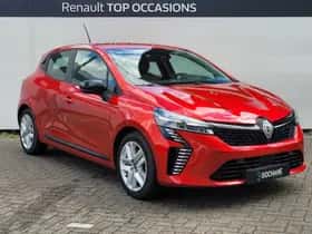 Renault Clio (2023) thumbnail 5