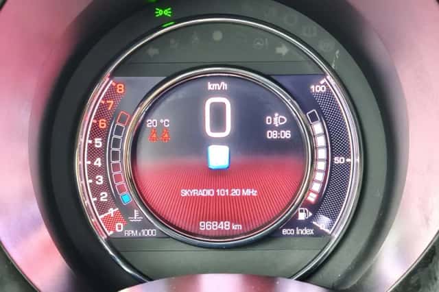 Fiat 500 (2022) thumbnail 4