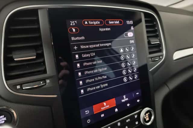 Renault Mégane (2024) thumbnail 6