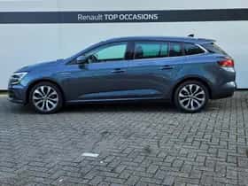 Renault Mégane (2023) thumbnail 17